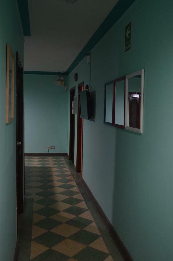 Andes Backpackers Lima Exterior foto